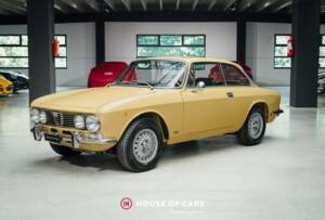 Bild 2/25 von Alfa Romeo 2000 GTV (1972)