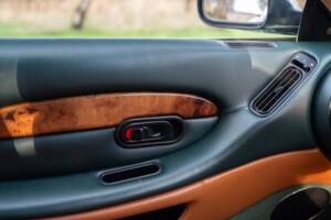 Image 23/27 de Aston Martin DB 7 Vantage (1999)