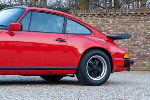 Bild 15/50 von Porsche 911 Carrera 3.2 (1988)