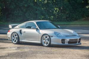 Bild 13/37 von Porsche 911 GT2 (2003)