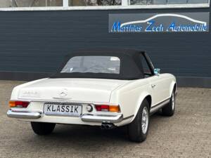 Image 17/100 of Mercedes-Benz 280 SL (1970)