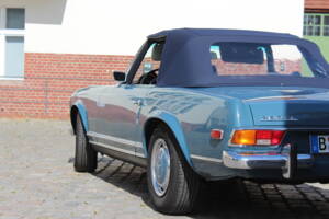 Image 42/83 of Mercedes-Benz 280 SL (1970)