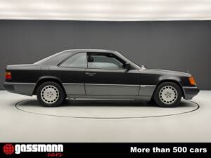 Bild 4/15 von Mercedes-Benz 300 CE-24 (1990)