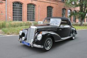 Bild 2/22 von Mercedes-Benz 220 Cabriolet A (1953)