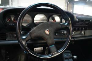 Imagen 9/50 de Porsche 911 Carrera 2 (1990)