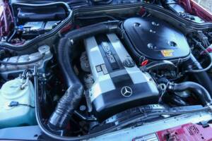 Bild 37/50 von Mercedes-Benz 300 CE-24 3.4 AMG (1993)