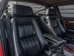 Imagen 29/58 de Aston Martin V8 Coupé (1997)