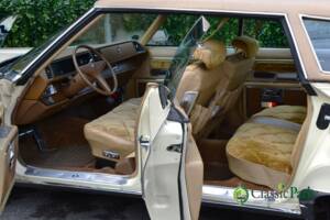 Immagine 18/50 di Buick Electra 225 Hardtop (1976)