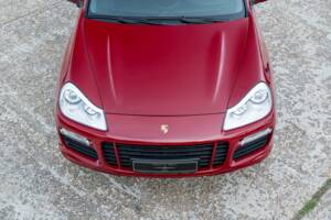 Image 17/45 of Porsche Cayenne Turbo (2009)