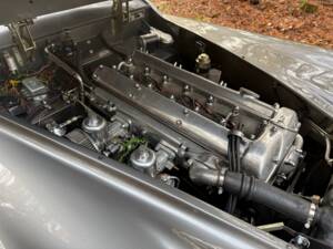 Image 11/25 de Jaguar XK 140 DHC (1956)