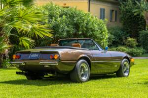 Afbeelding 17/53 van Ferrari 365 GTB/4 Spyder (1971)