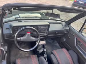 Image 68/78 de Volkswagen Golf Mk I Convertible 1.8 (1989)