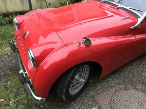Image 13/50 of Triumph TR 3A (1957)