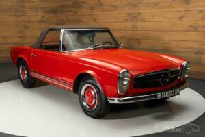 Immagine 9/19 di Mercedes-Benz 230 SL (1967)