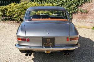 Image 44/50 of Ferrari 330 GT 2+2 (1965)
