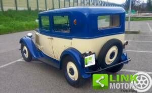 Image 5/10 of Renault Monaquatre (1932)