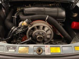 Bild 16/17 von Porsche 911 SC 3.0 (1983)