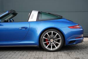 Bild 24/50 von Porsche 911 Carrera 4S (2017)