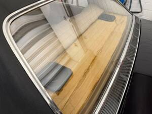 Immagine 18/19 di Opel Diplomat V8 5,4 (1976)