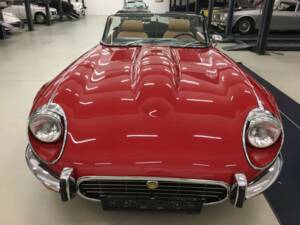 Bild 4/8 von Jaguar E-Type V12 (1973)
