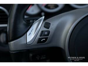 Image 14/37 of Porsche 911 Carrera 4S (2009)