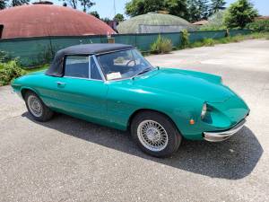 Image 2/13 of Alfa Romeo 1300 Spider Junior (1968)
