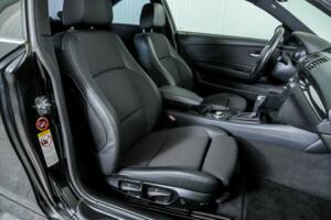 Image 25/50 of BMW 125i (2008)