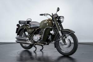 Image 5/50 of Moto Guzzi DUMMY (1976)