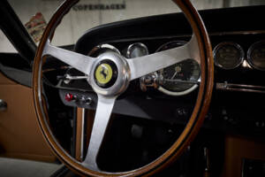 Bild 79/155 von Ferrari 250 GTE (1962)