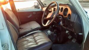 Image 14/61 of Toyota Land Cruiser FJ 62 (1989)