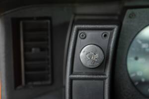 Image 36/50 of Chevrolet Camaro Z28 (1992)