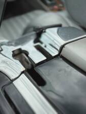 Image 15/17 de Mercedes-Benz 500 SL (1984)