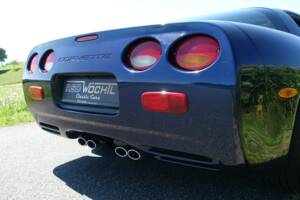 Immagine 17/26 di Chevrolet Corvette (2002)