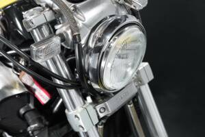 Bild 14/27 von Yamaha DUMMY (1999)