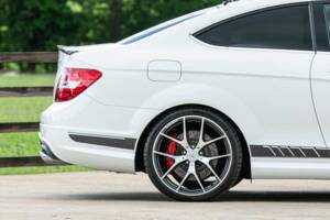 Image 33/33 of Mercedes-Benz C 63 AMG "Edition 507" (2013)