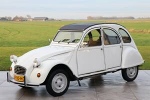 Image 13/50 of Citroën 2 CV 6 (1985)