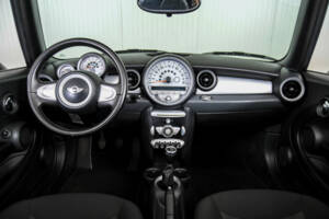 Immagine 7/50 di Mini Cooper (2010)