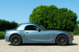 Immagine 5/49 di BMW Z4 2.2i (2004)