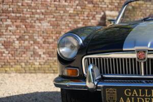 Image 19/50 de MG MGB (1966)