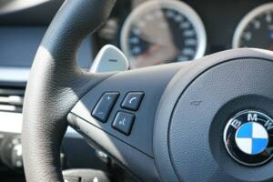 Bild 19/46 von BMW M5 (2005)