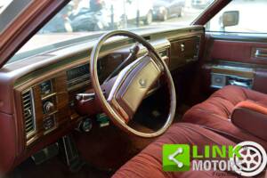 Immagine 4/10 di Cadillac Coupe DeVille 7.3 V8 (1978)