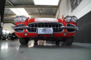 Image 27/50 of Chevrolet Corvette (1958)