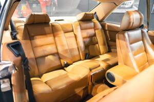 Bild 32/37 von Mercedes-Benz 560 SEC (1990)