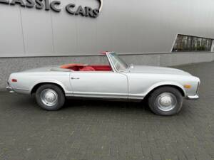 Image 5/36 de Mercedes-Benz 230 SL (1965)