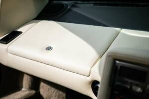 Bild 42/43 von Lotus Esprit SE (1992)