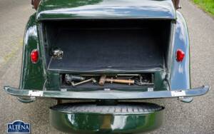 Image 26/50 of Bentley 3 1&#x2F;2 Liter Park Ward DHC (1934)