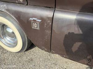 Image 18/42 of Chevrolet C10 Fleetside (1964)