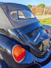 Bild 17/35 von Volkswagen Käfer 1303 LS (1975)