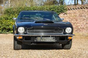 Image 26/50 of Aston Martin DBS V8 (1972)