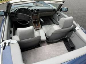 Image 14/46 de Mercedes-Benz 560 SL (1986)